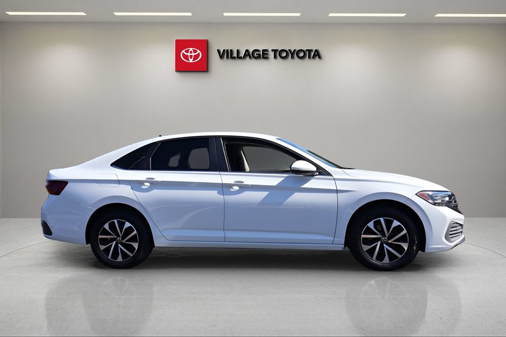 Used 2023 Volkswagen Jetta S FWD image 6