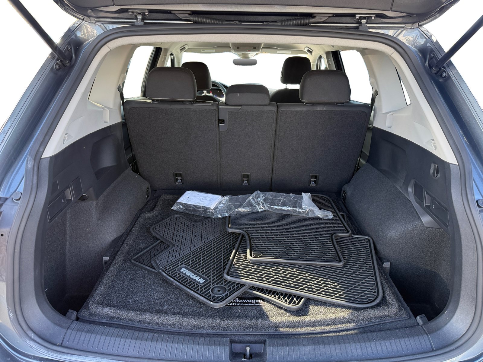 Certified 2024 Volkswagen Tiguan S AWD/4WD image 17