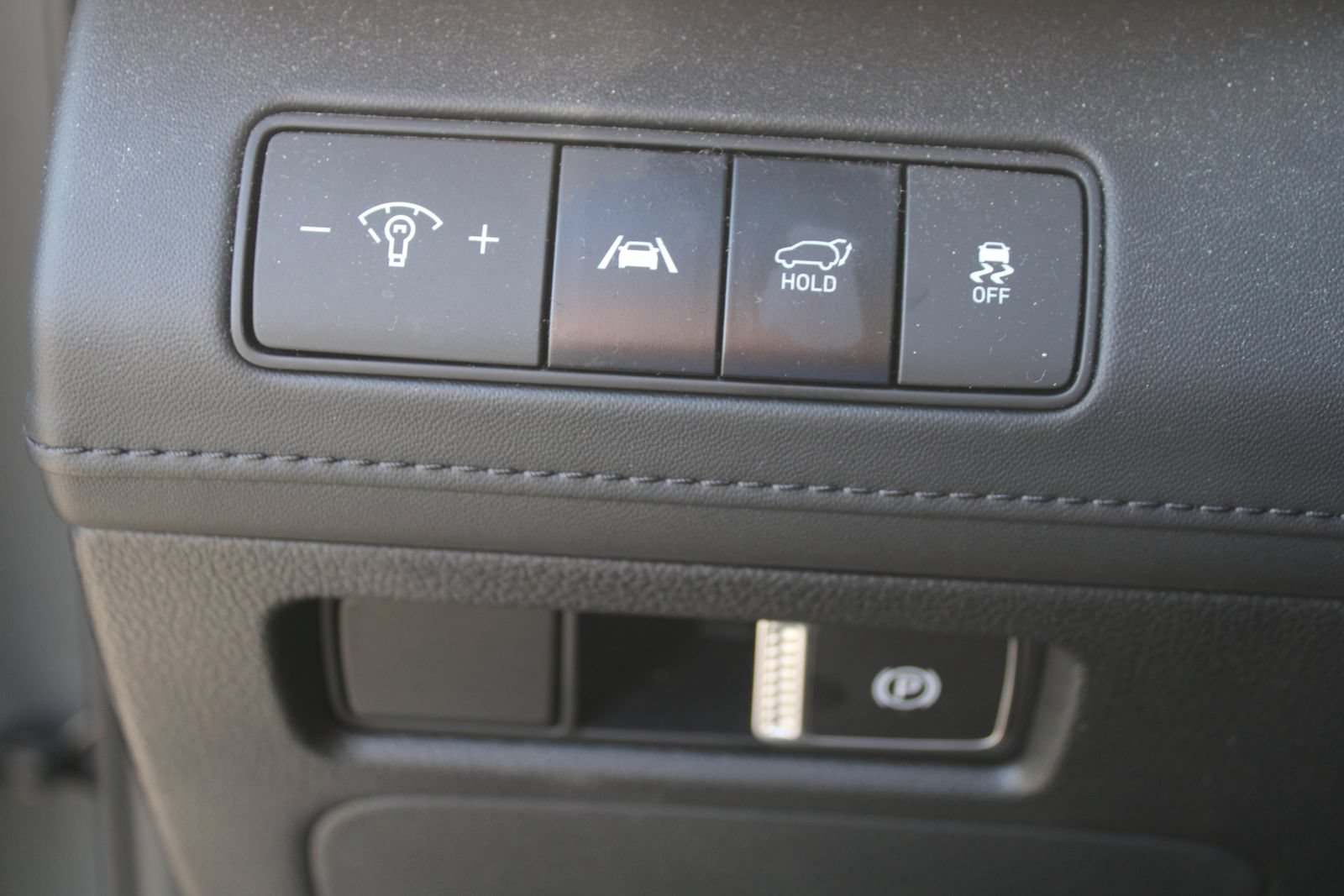 Used 2023 Hyundai Santa Fe Calligraphy AWD/4WD image 29