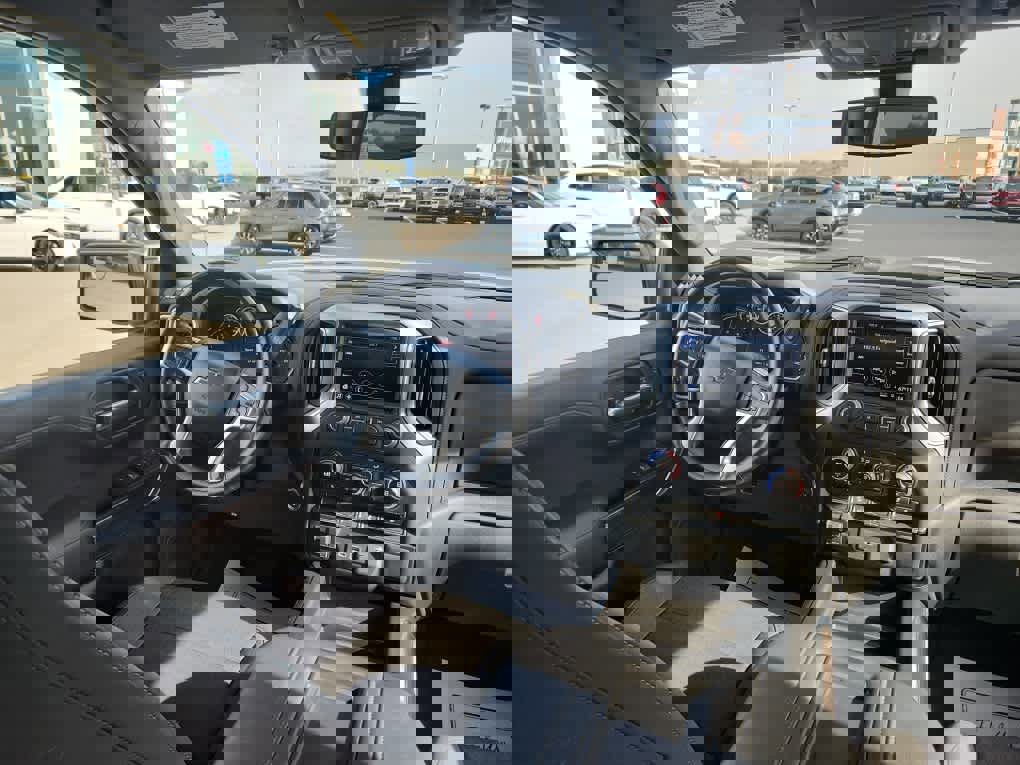 Used 2021 Chevrolet Silverado 1500 LT Trail Boss w/ Bed Protection Package image 19