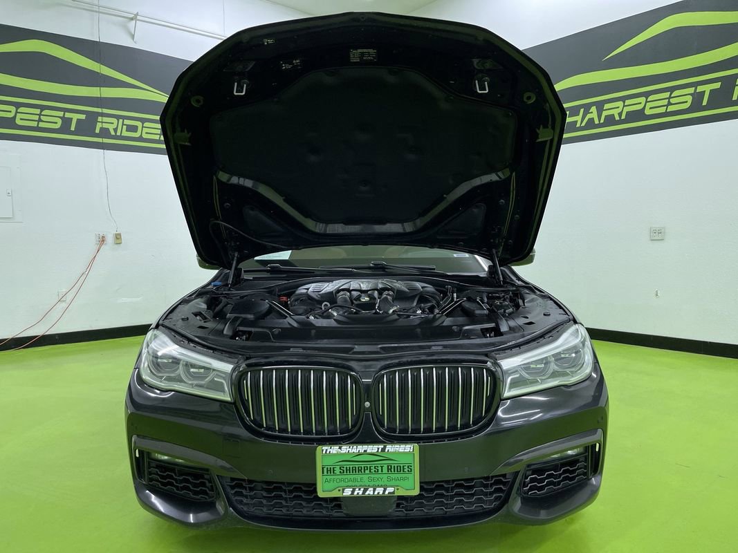 Used 2016 BMW 750i xDrive image 4