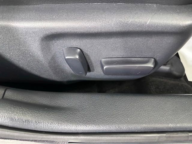 Used 2014 Toyota Avalon XLE Touring FWD image 11