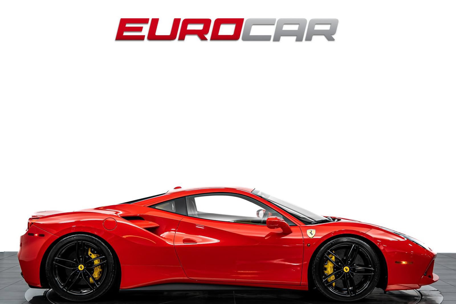 Used 2019 Ferrari 488 GTB RWD image 6