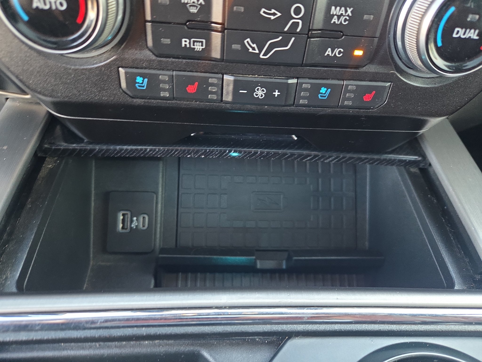 Used 2020 Ford F350 Platinum AWD/4WD image 30