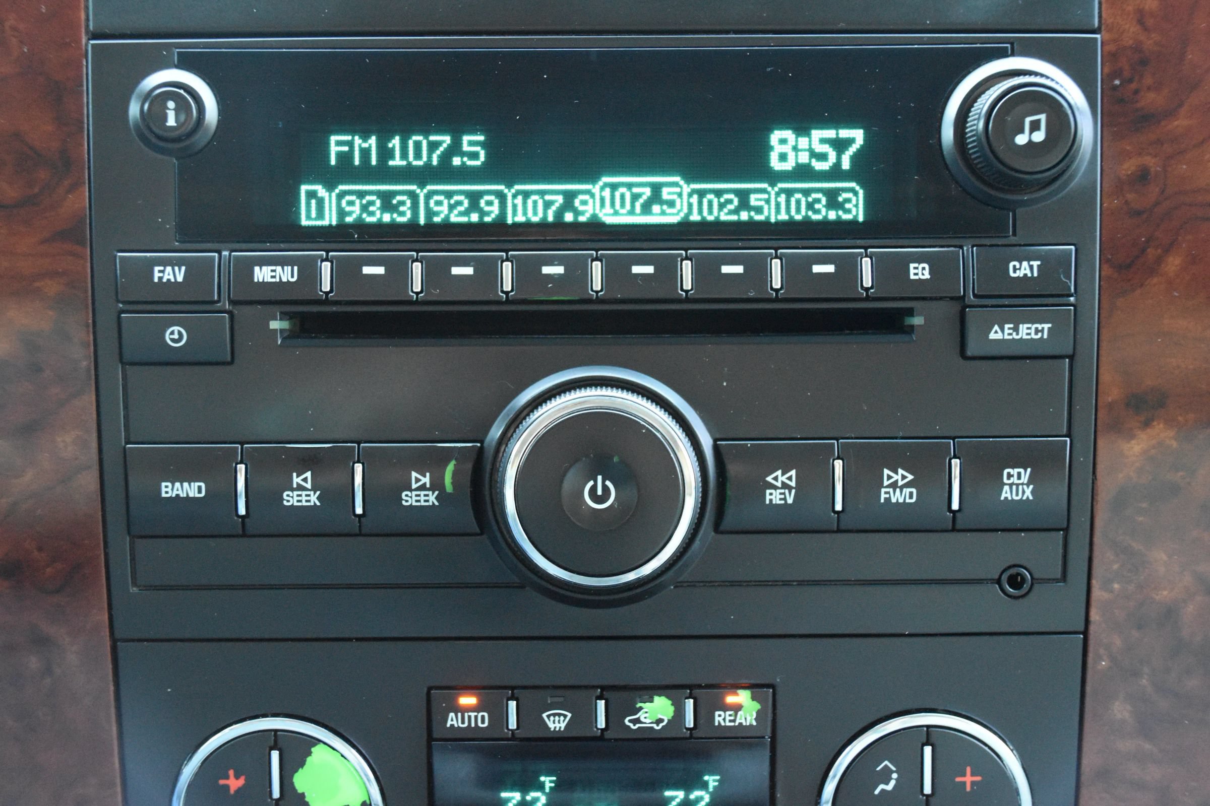 Used 2010 Chevrolet Tahoe LT w/ Luxury Package AWD/4WD image 44