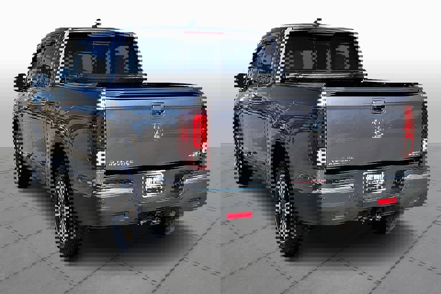 Used 2019 Honda Ridgeline RTL-E image 12