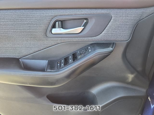 Used 2023 Nissan Rogue SV FWD image 28