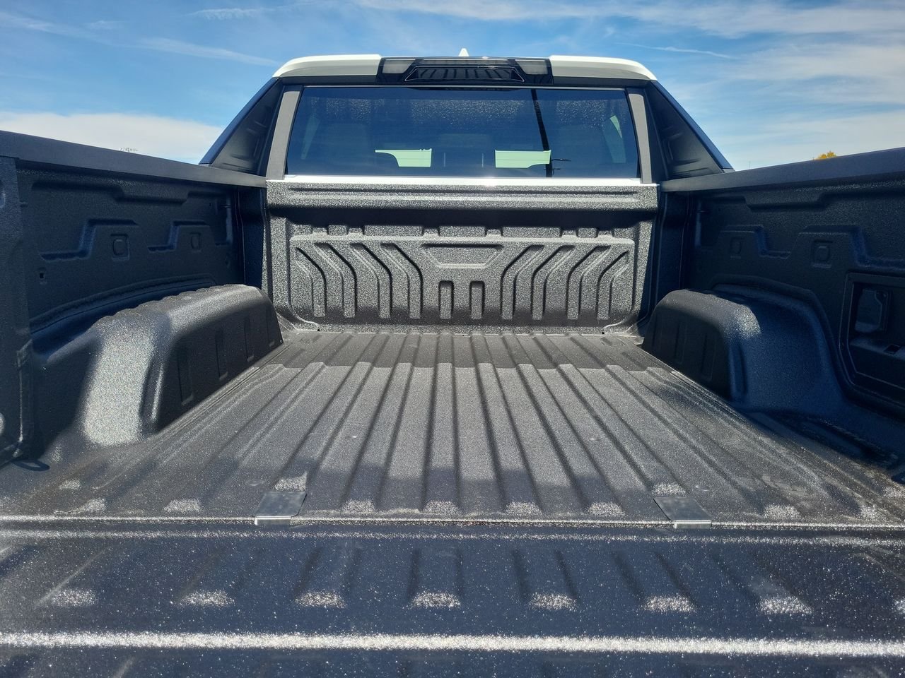 New 2026 Chevrolet Silverado EV LT AWD/4WD image 68