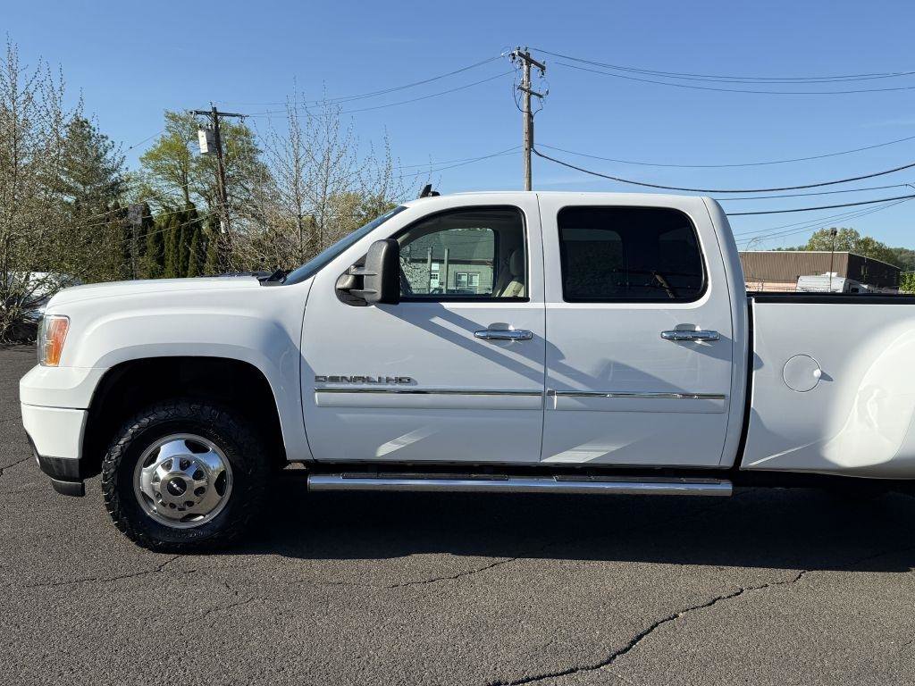 Used 2014 GMC Sierra 3500 Denali AWD/4WD image 5