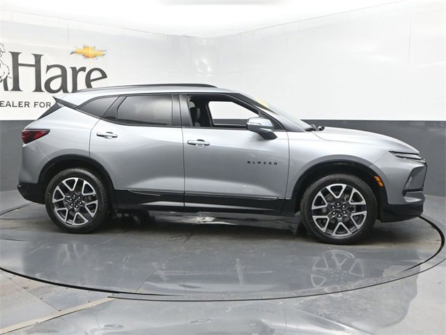 Used 2025 Chevrolet Blazer RS image 1