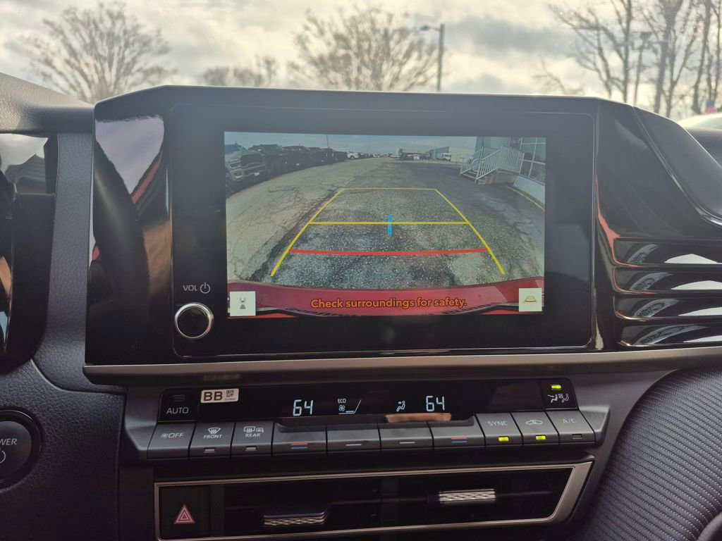 Used 2025 Toyota Camry LE image 14