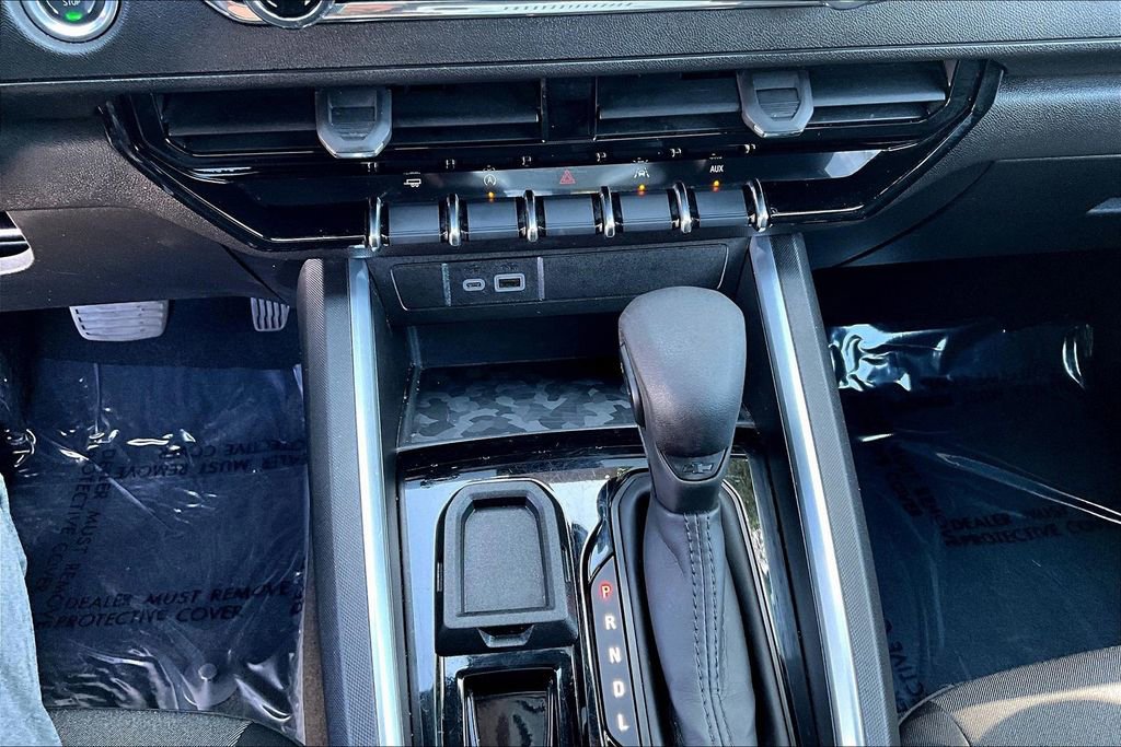 Used 2026 Chevrolet Colorado W/T w/ Advanced Trailering Package image 11