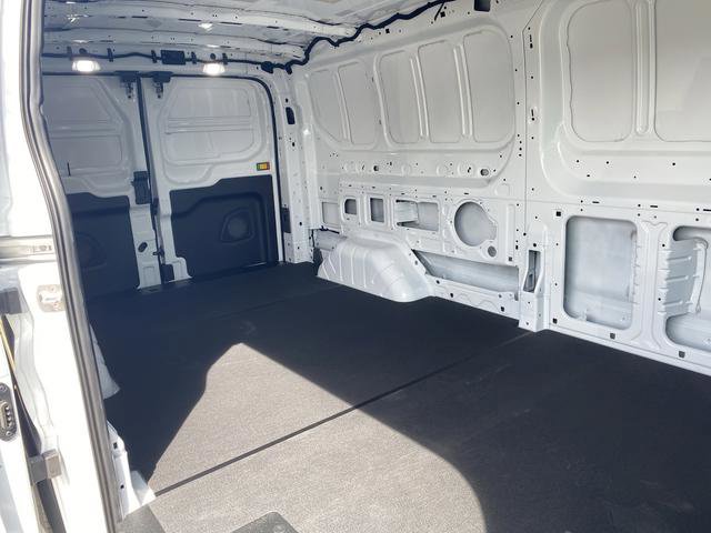 New 2026 Ford Transit 250 Low Roof RWD image 28