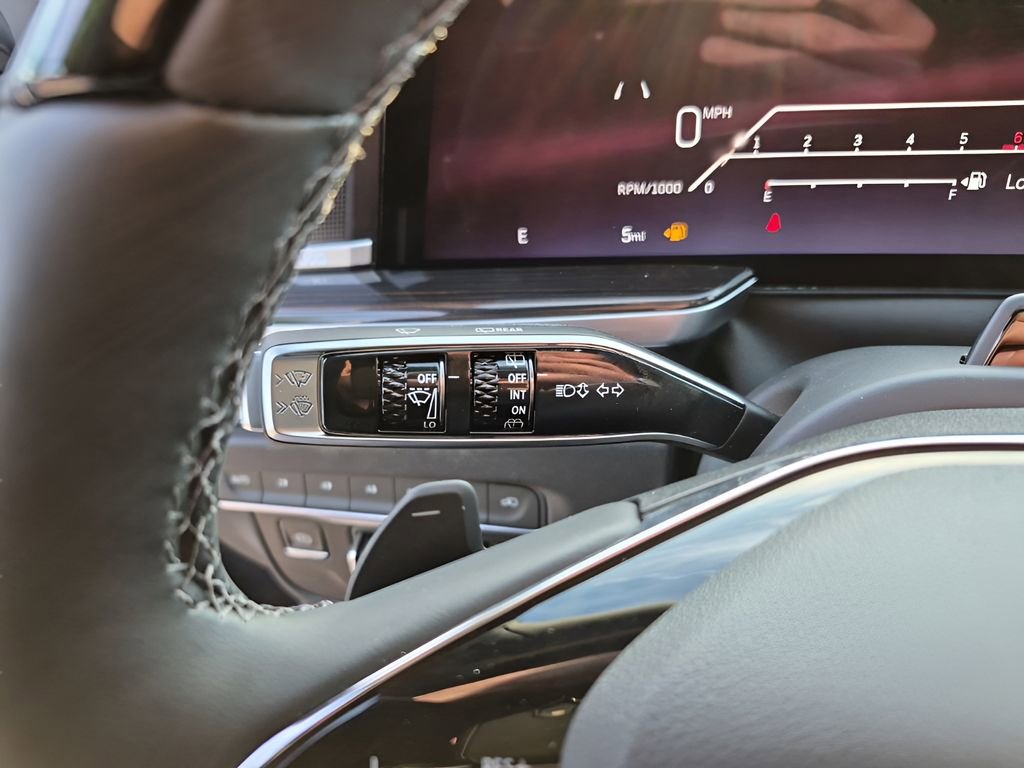 New 2026 Cadillac Escalade ESV Luxury w/ Touring Package AWD/4WD image 41