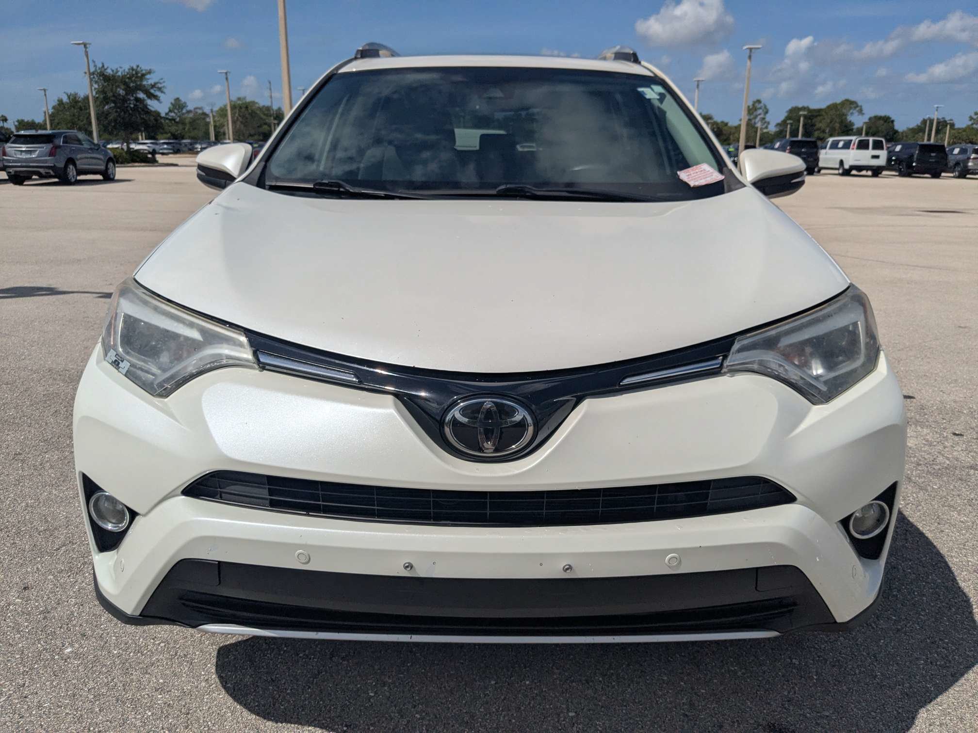 Used 2016 Toyota RAV4 Limited AWD/4WD image 3