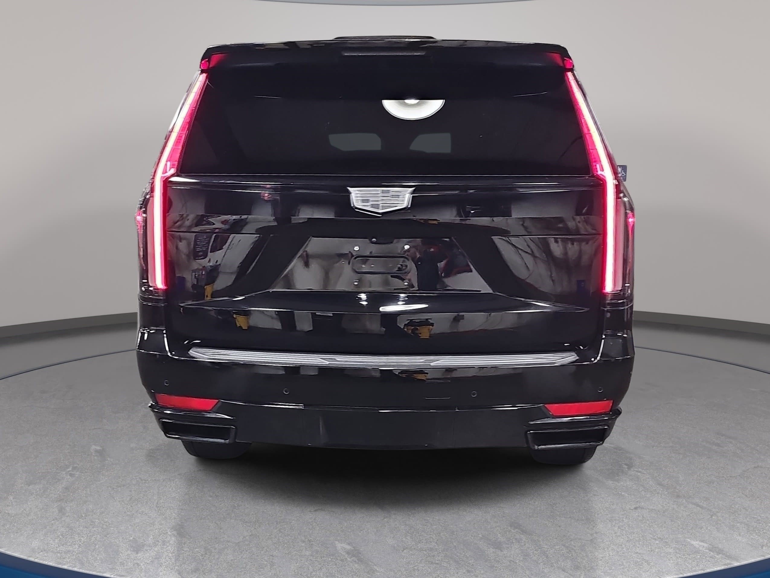 Used 2023 Cadillac Escalade Sport w/ Touring Package AWD/4WD image 6