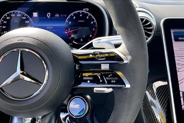 Used 2022 Mercedes-Benz SL 63 AMG 4MATIC image 21