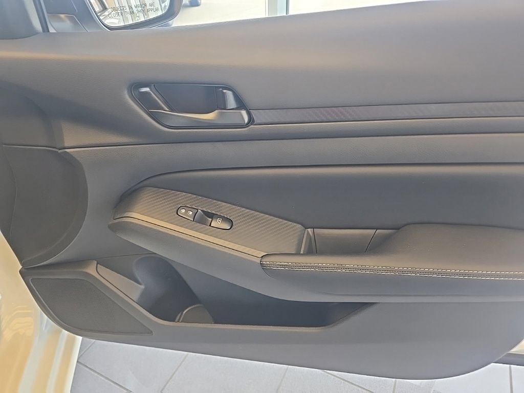 New 2026 Nissan Altima 2.5 SV FWD image 23