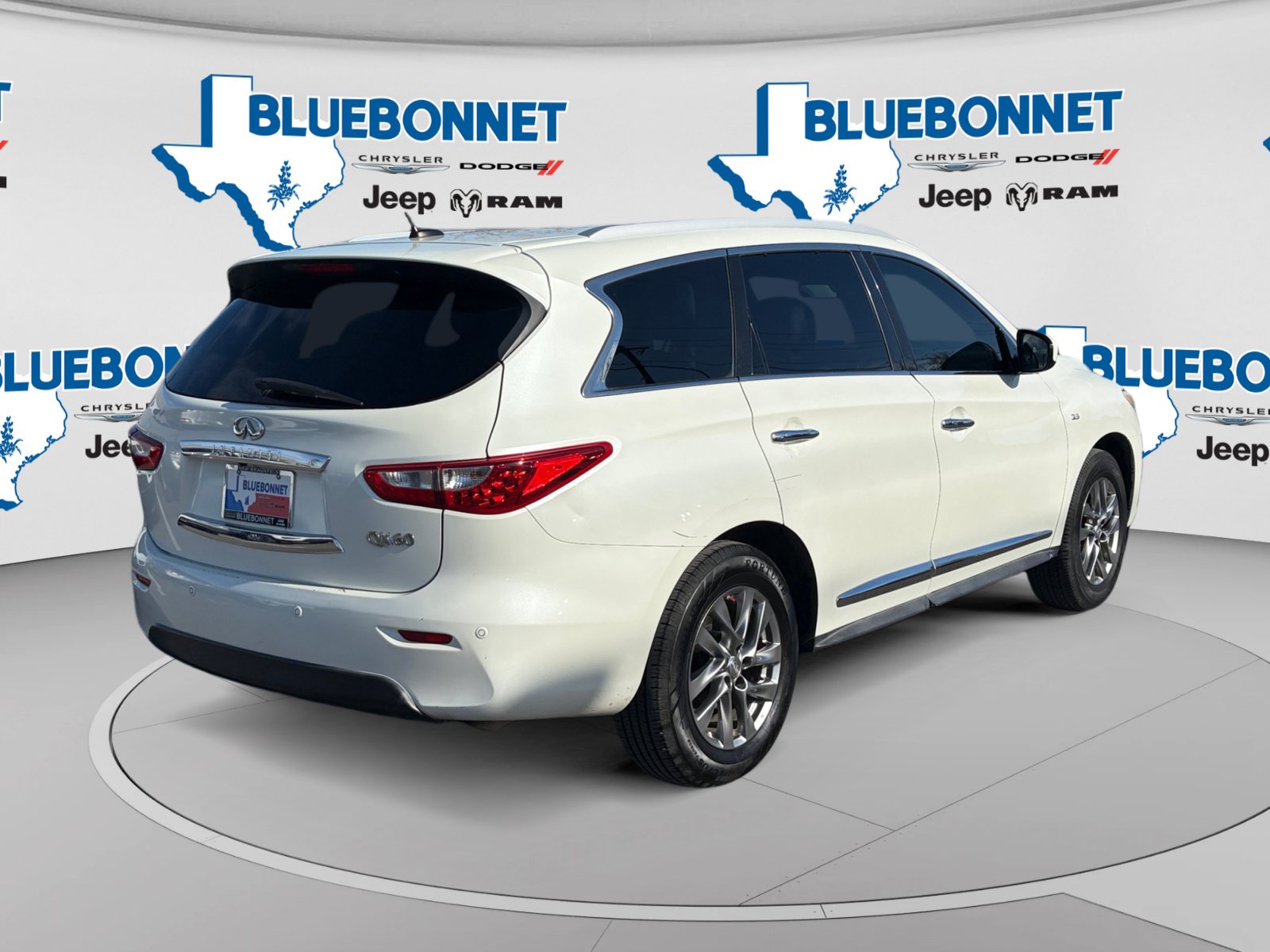 Used 2015 INFINITI QX60 FWD w/ Driver Assistance Package image 5