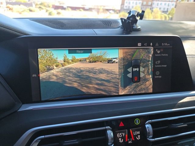 Used 2022 BMW X7 xDrive40i w/ M Sport Package image 10