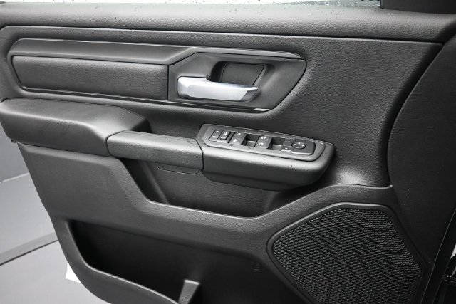 New 2027 RAM 1500 Express AWD/4WD image 15