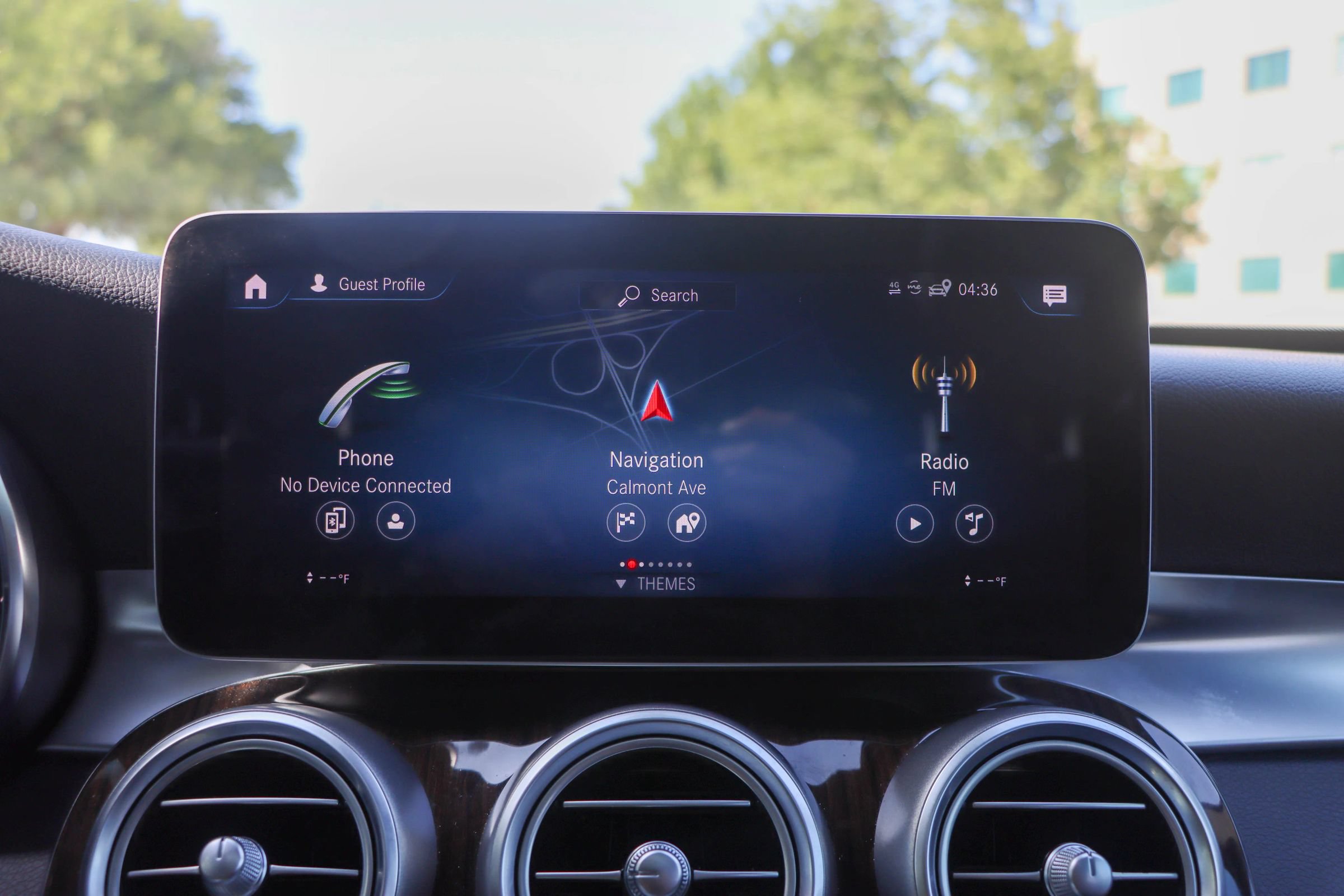 Used 2020 Mercedes-Benz GLC 300 image 38