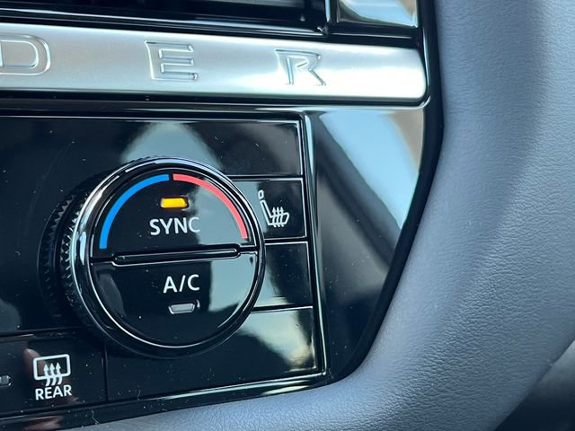 New 2026 Nissan Pathfinder SL image 28