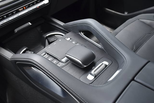 Used 2025 Mercedes-Benz GLS 63 AMG 4MATIC image 12