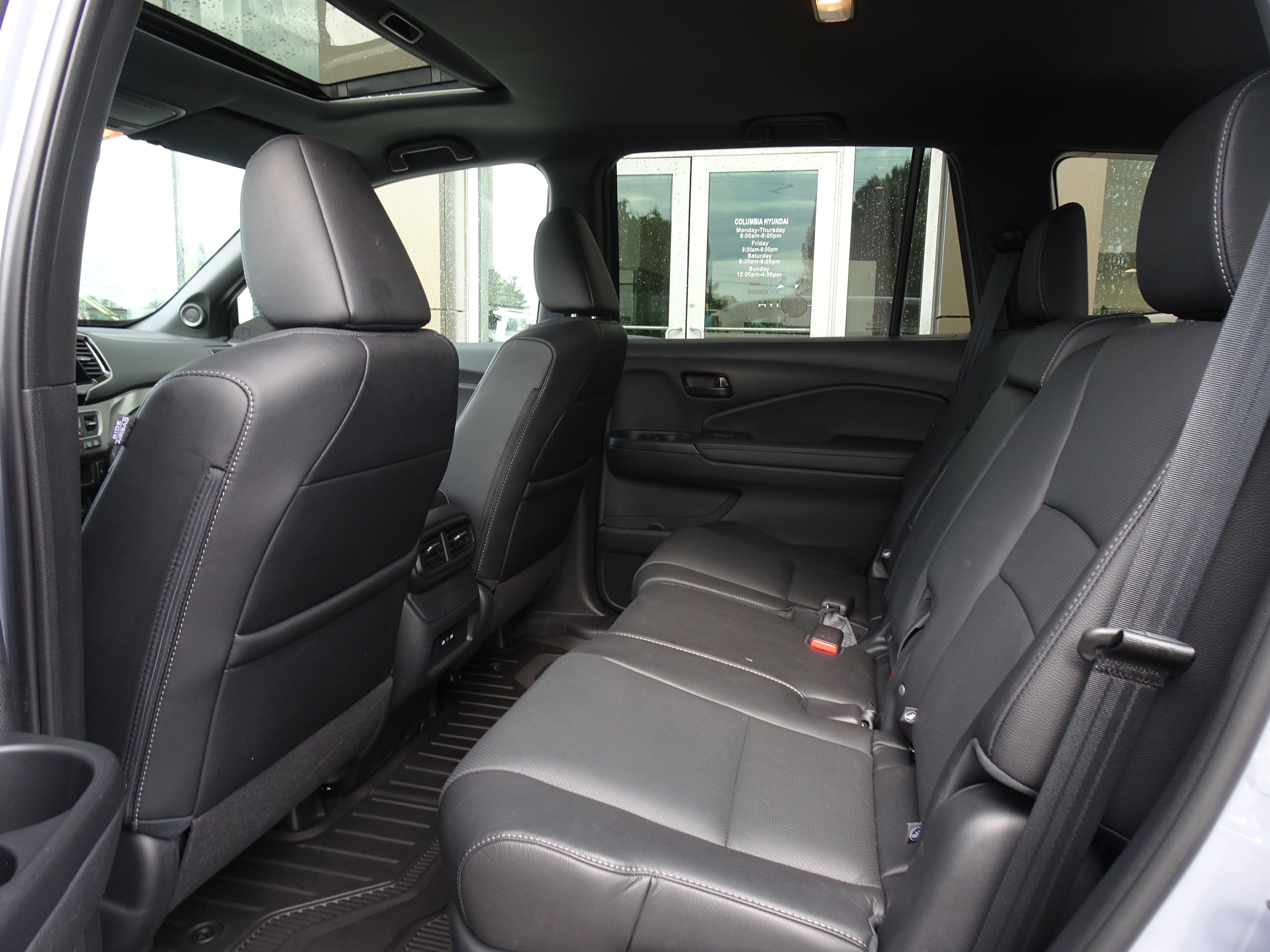 Used 2025 Honda Passport EX-L image 15
