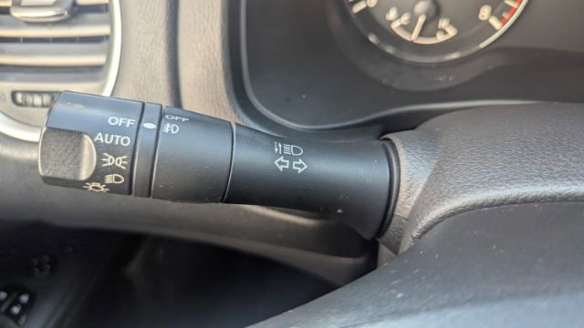 Used 2017 Nissan Pathfinder SL w/ SL Premium Package image 32