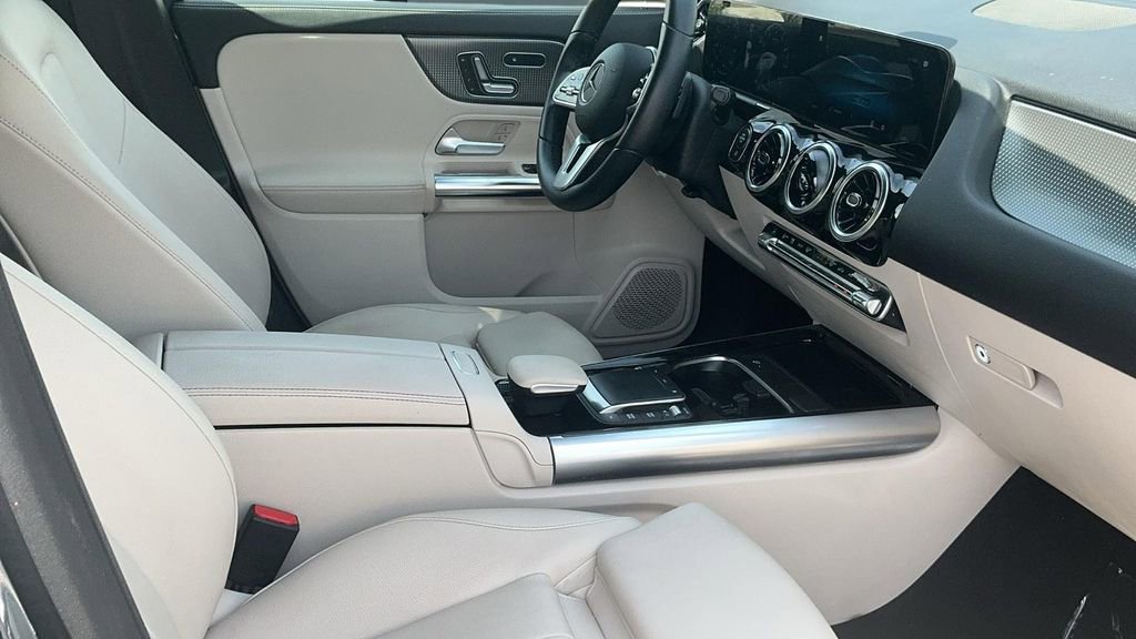 Used 2022 Mercedes-Benz GLA 250 image 19