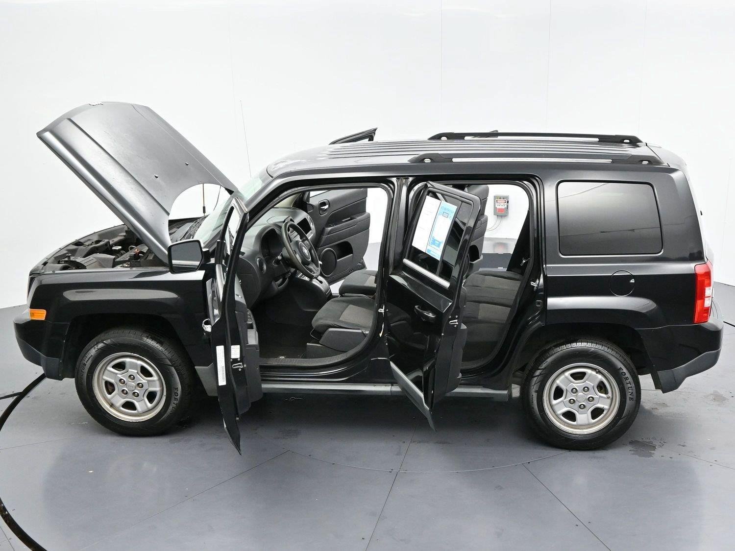 Used 2011 Jeep Patriot Sport w/ PWR Value Group AWD/4WD image 32