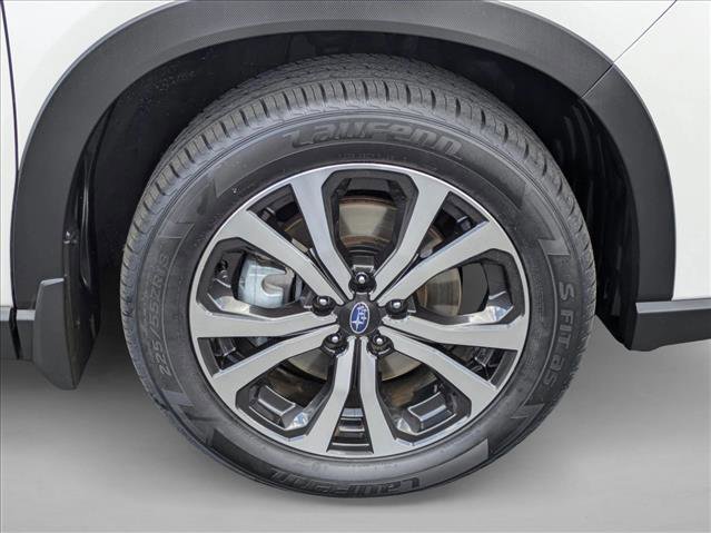 Used 2023 Subaru Forester Limited image 23
