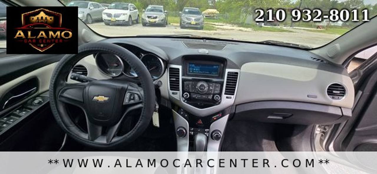 Used 2014 Chevrolet Cruze LS FWD image 16