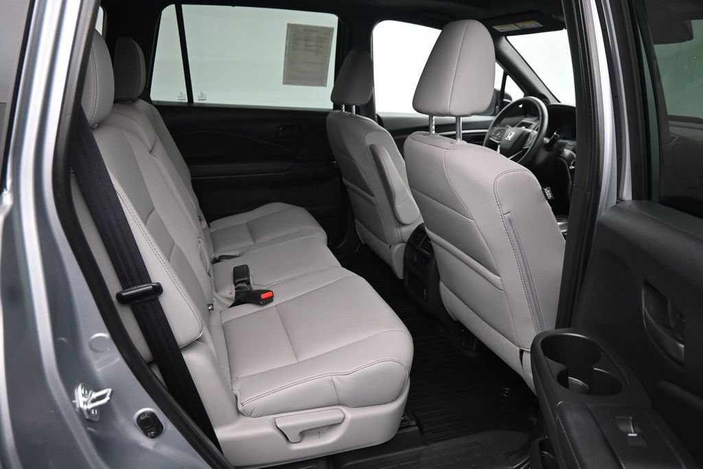 Used 2023 Honda Passport EX-L image 13