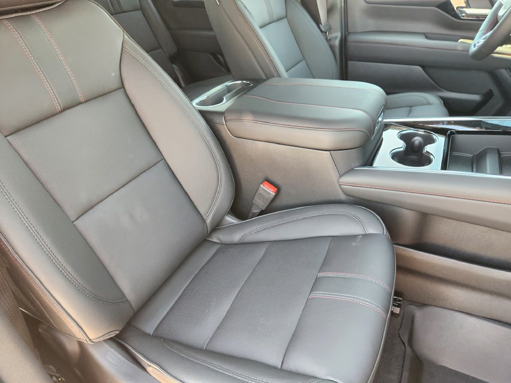 New 2026 Chevrolet Tahoe RST w/ Comfort Package AWD/4WD image 11