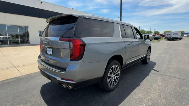 New 2026 GMC Yukon XL Denali w/ Sun & Power Step Package AWD/4WD image 8