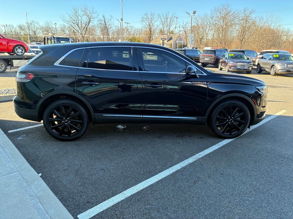 Certified 2023 Lincoln Nautilus Reserve w/ Monochromatic Package image 7