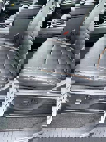 New 2026 Ford F350 Lariat w/ Black Appearance Package image 22