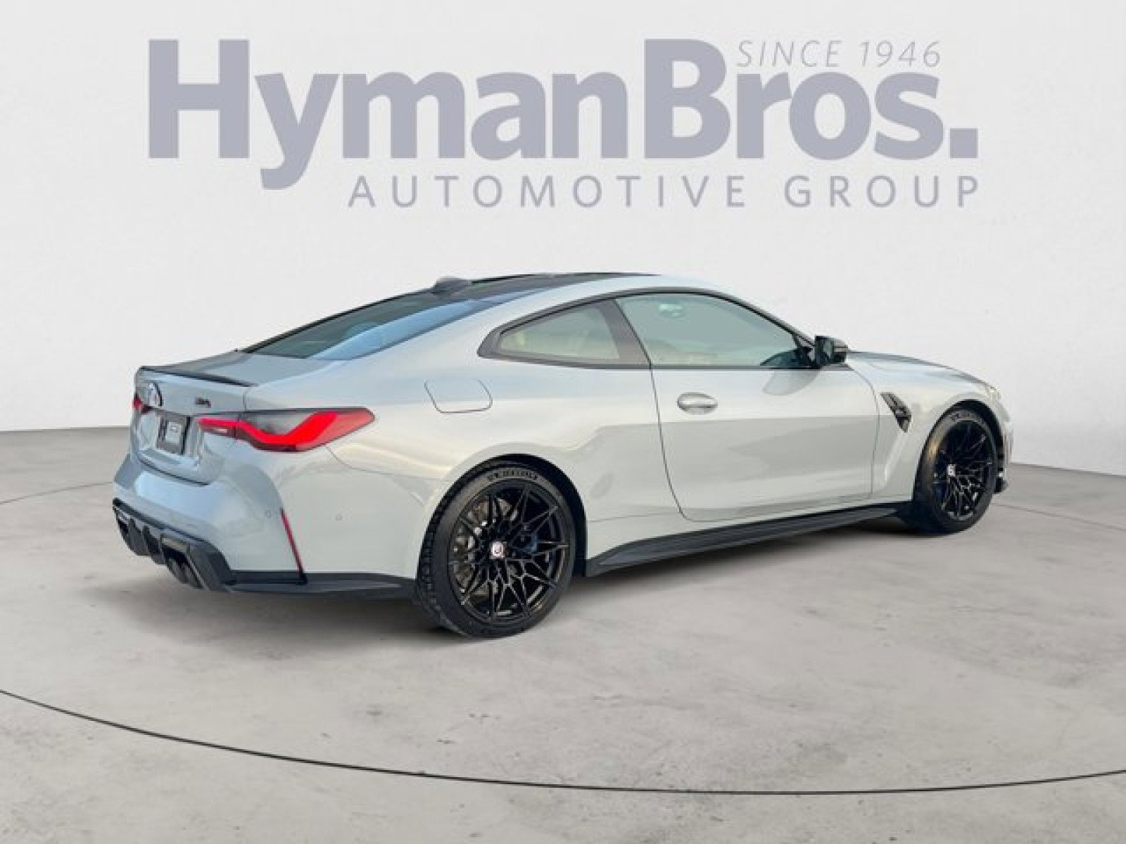 Used 2023 BMW M4 Competition w/ M Carbon Exterior Package RWD image 3