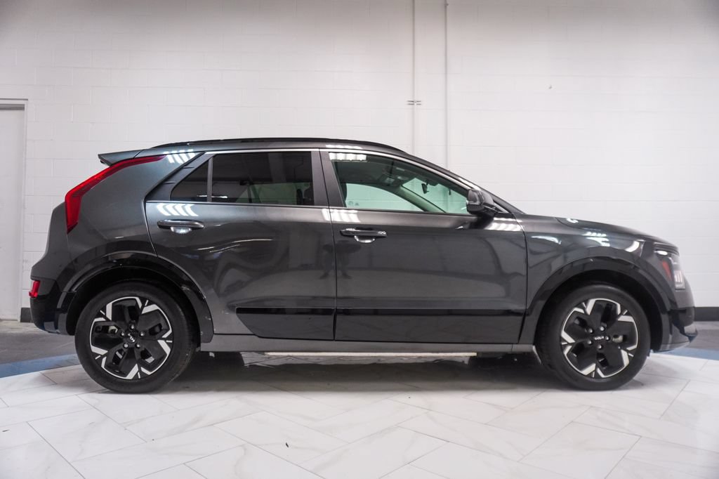 Used 2024 Kia Niro Wind w/ Wind Preserve Package FWD image 33