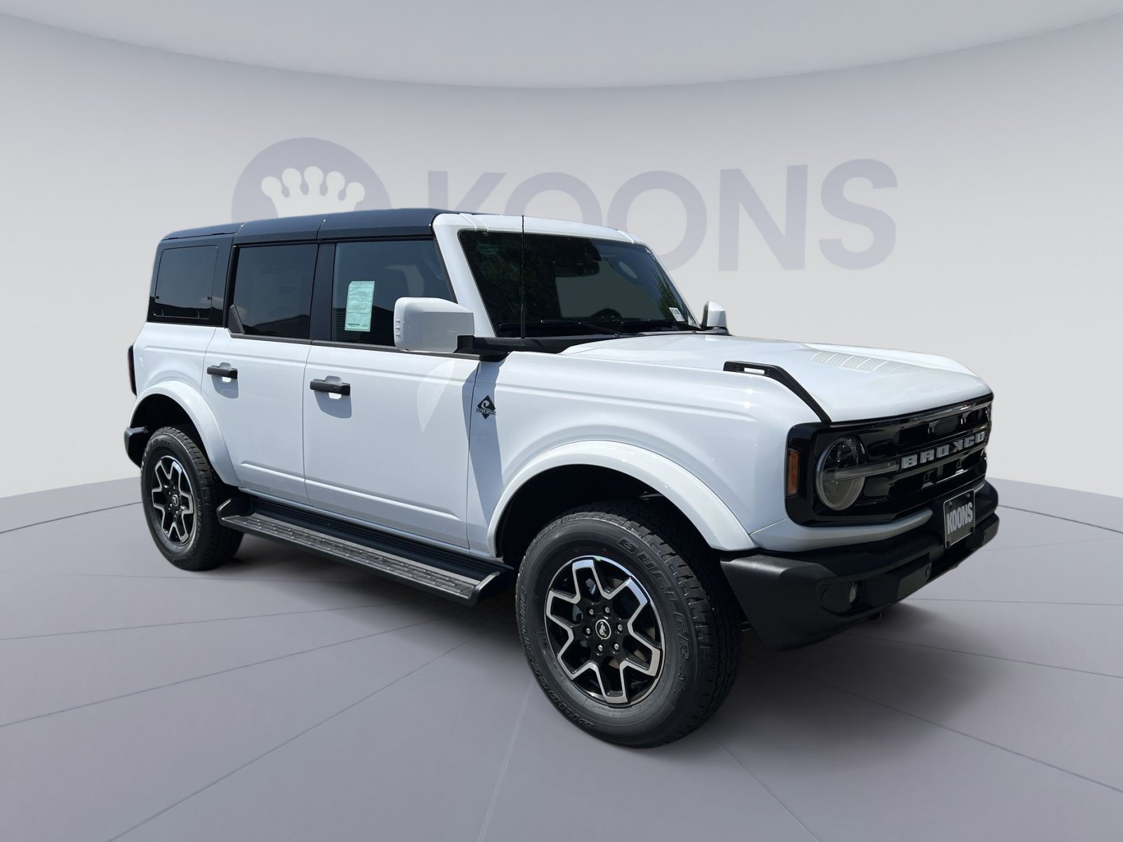 New 2026 Ford Bronco Outer Banks AWD/4WD image 2