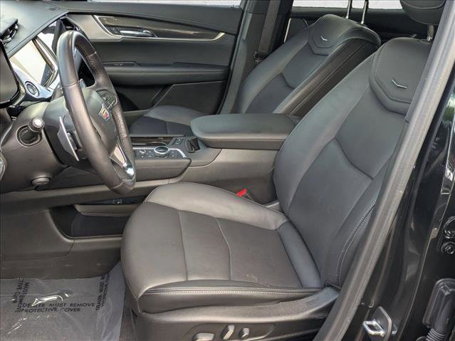 Used 2023 Cadillac XT6 Sport w/ Technology Package AWD/4WD image 15