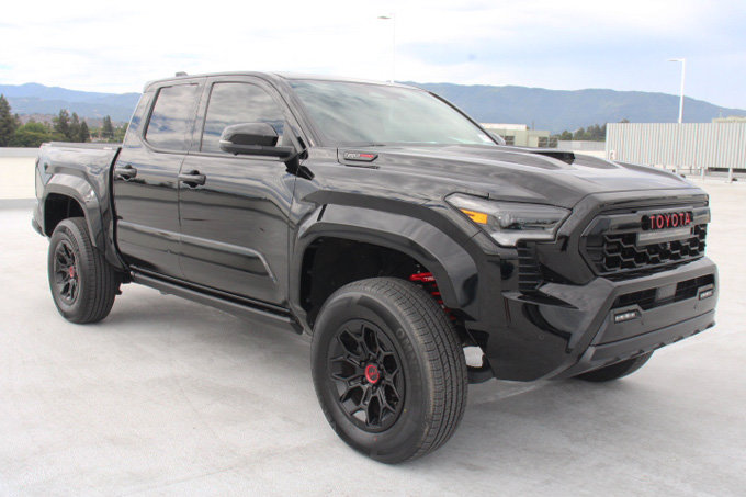 Certified 2025 Toyota Tacoma TRD Pro w/ Tow Tech Package AWD/4WD image 2