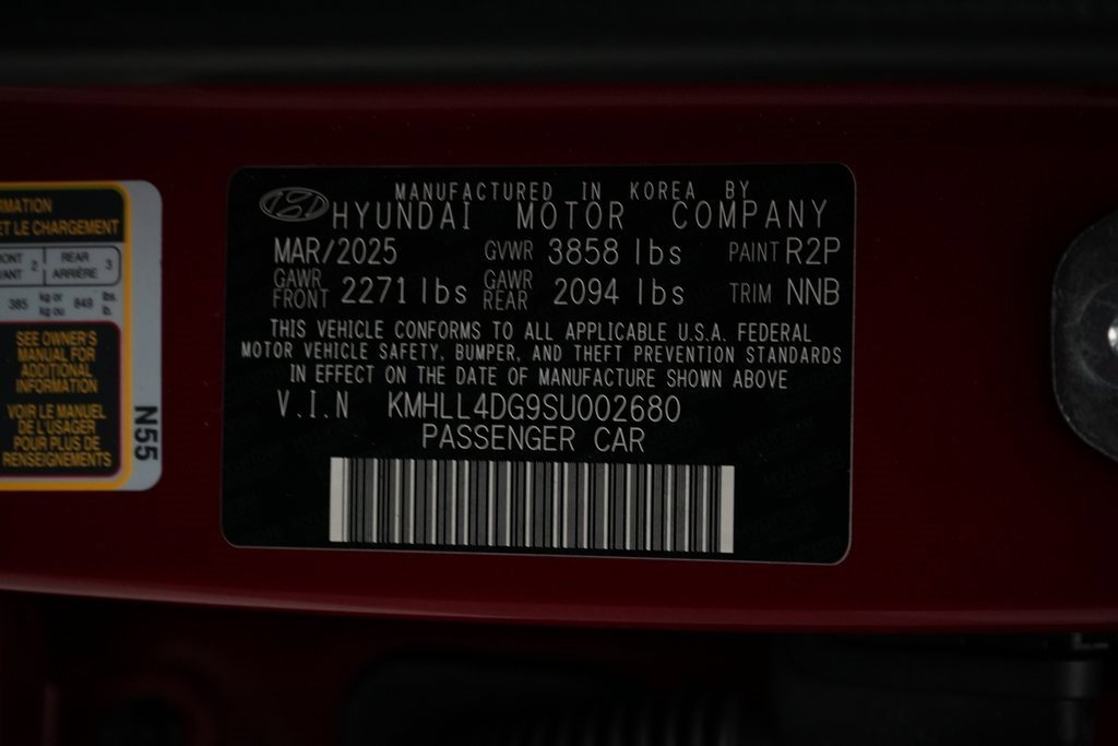 Used 2025 Hyundai Elantra SE image 22