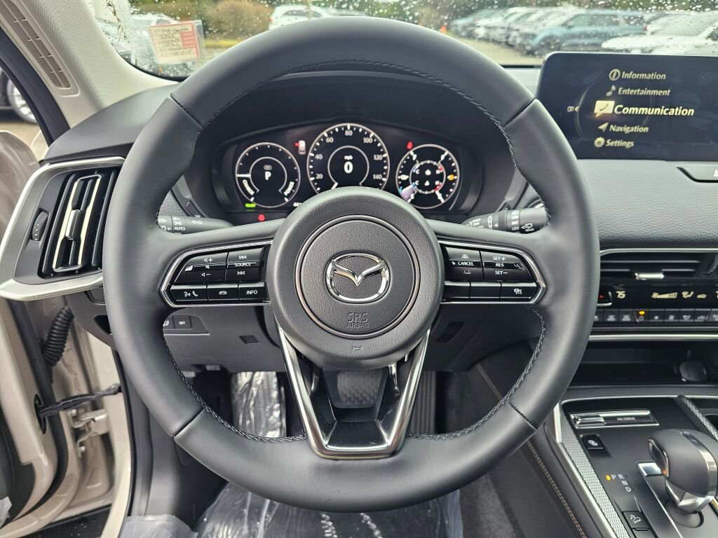 New 2026 MAZDA CX-90 Plug-In Hybrid w/ Preferred image 11