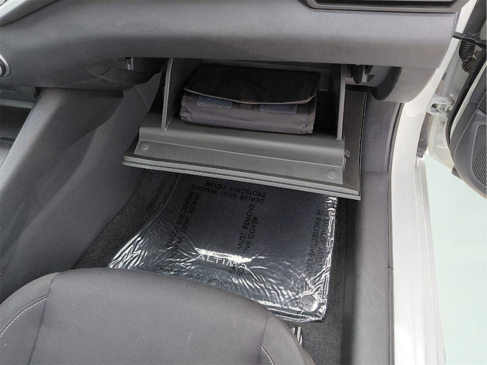 Used 2023 Nissan Altima 2.5 S image 11