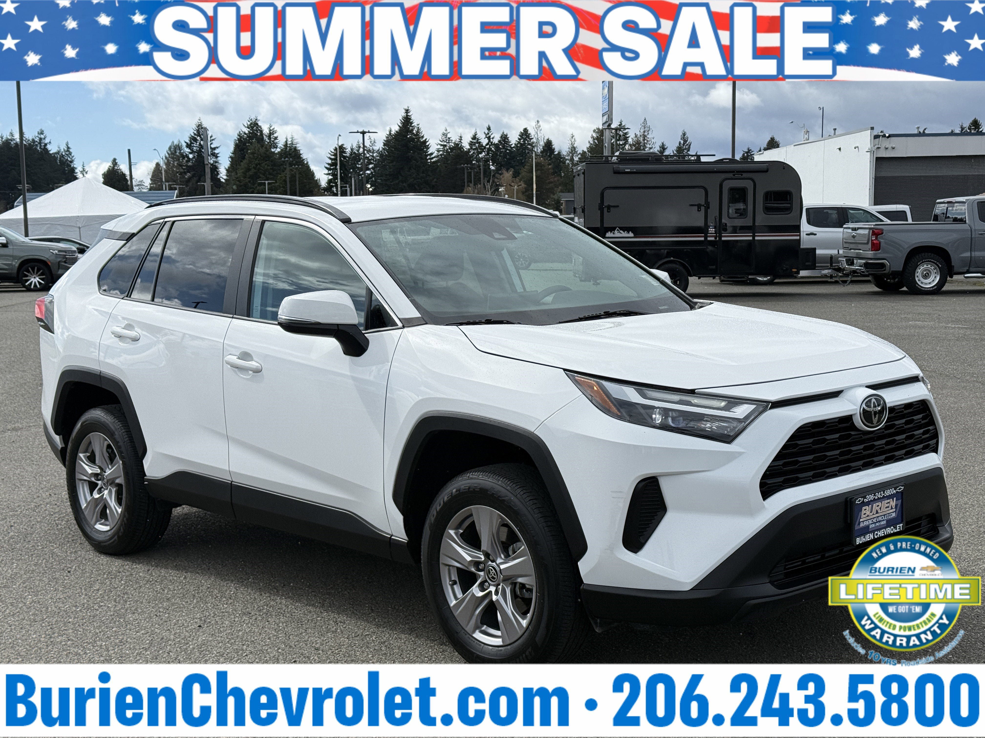 Used 2023 Toyota RAV4 XLE AWD/4WD image 7