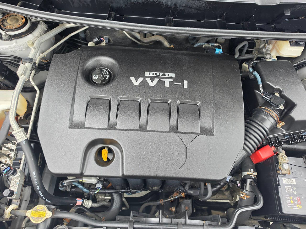 Used 2009 Pontiac Vibe w/ Preferred Package FWD image 52