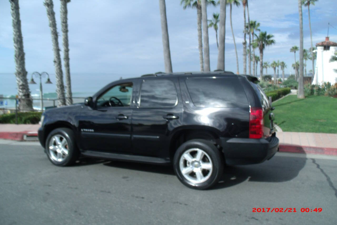 Used 2007 Chevrolet Tahoe LT w/ LT Preferred Equipment Group RWD image 2